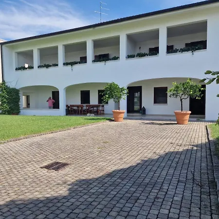 Hotel Borgo Tesis